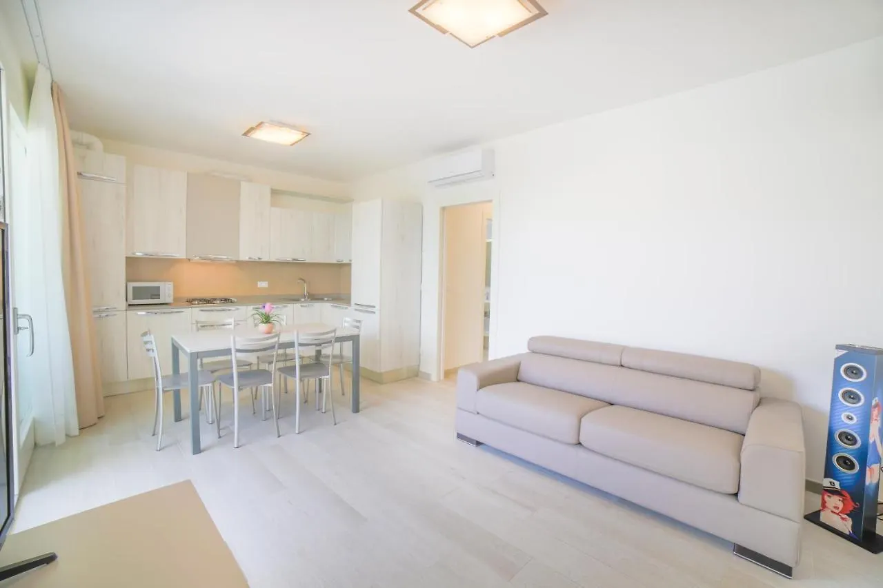 Ferienwohnung Domus Fiorita Lido di Jesolo Apartment