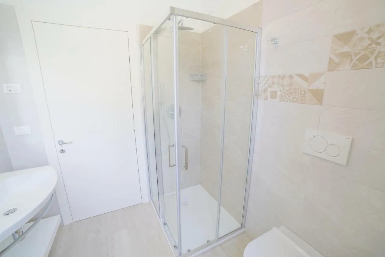 Domus Fiorita Apartment Lido di Jesolo 0*,