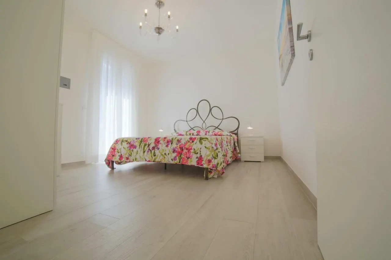 Domus Fiorita Apartment Lido di Jesolo