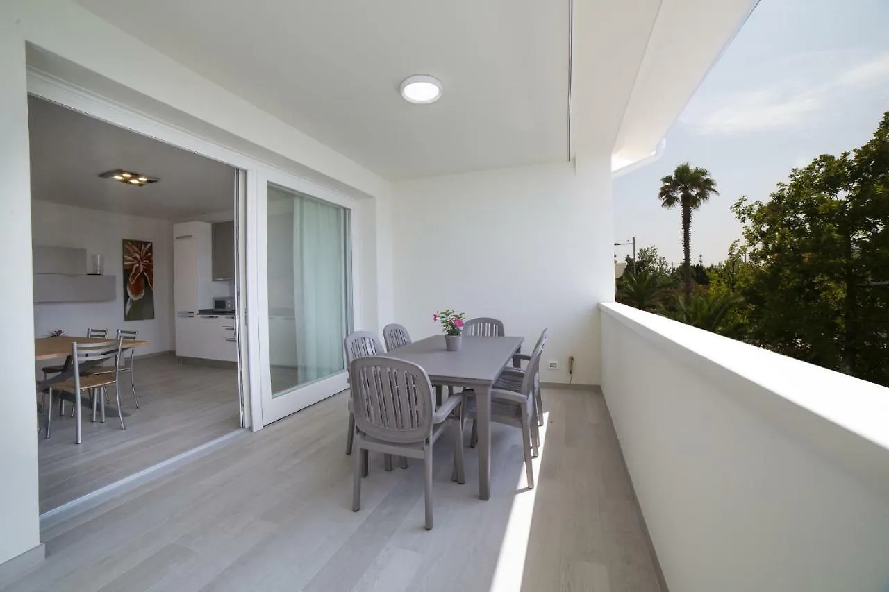 Domus Fiorita Apartment Lido di Jesolo 0*,  Italy