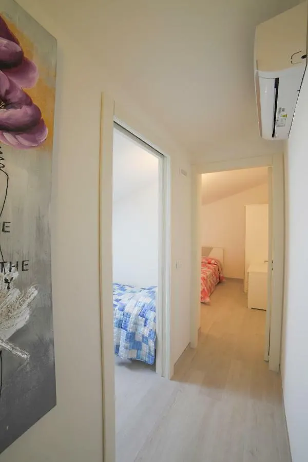 Domus Fiorita Apartment Lido di Jesolo Italy